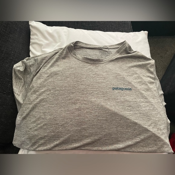 Men’s tee - Picture 2 of 2